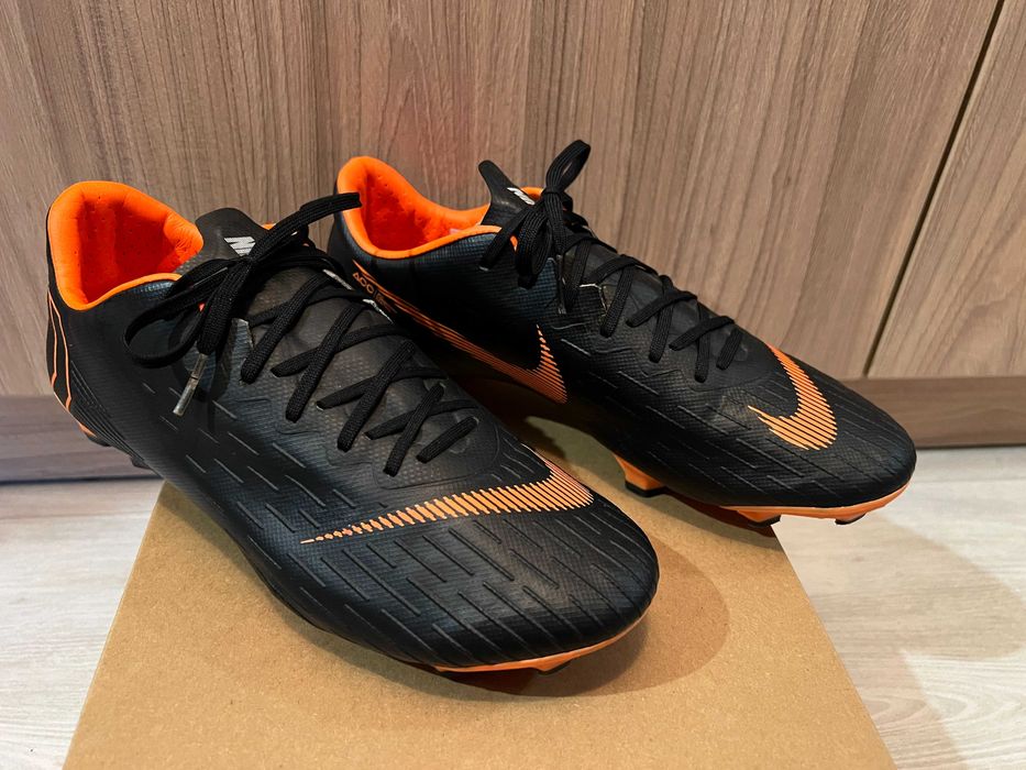 nike mercurial vapor 12 pro ACC бутонки ,калеври ,футболни обувки 40