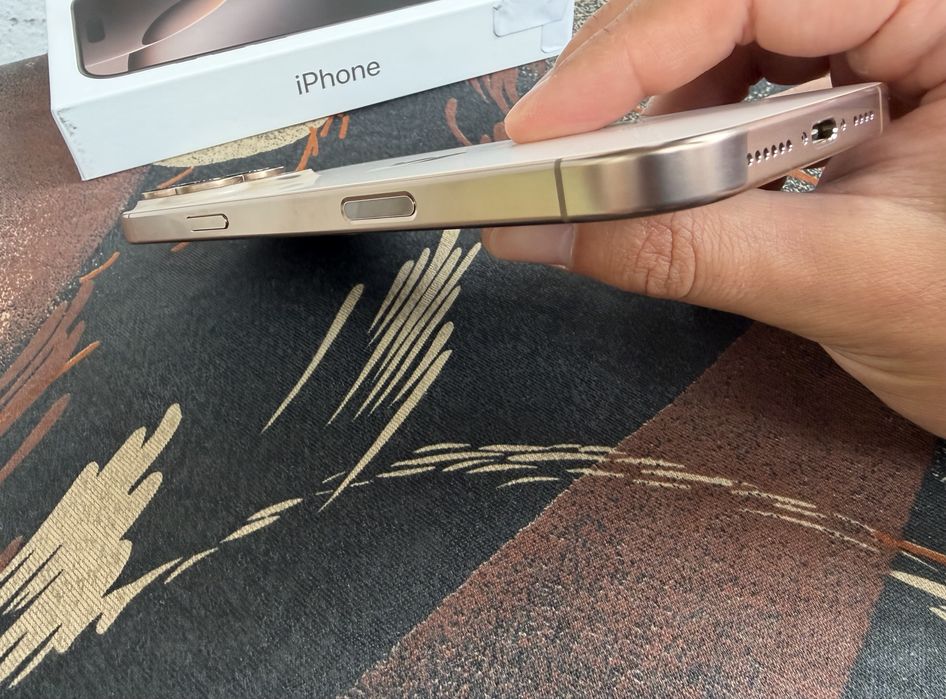 iPhone 16 Pro Max 1TB