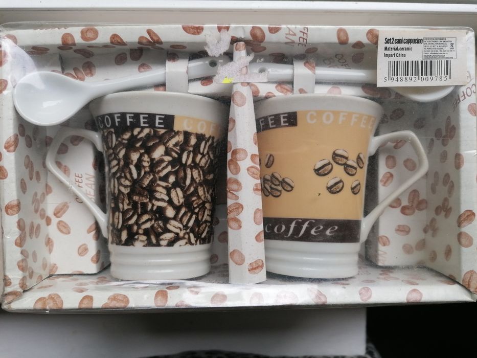 Set nou cești cafea, instrumente birou, ceas perete, troler
