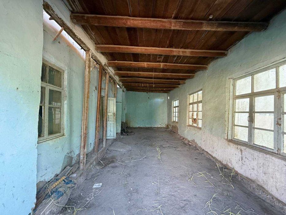 TAYYOR 17 sotiqli hovli sotiladi