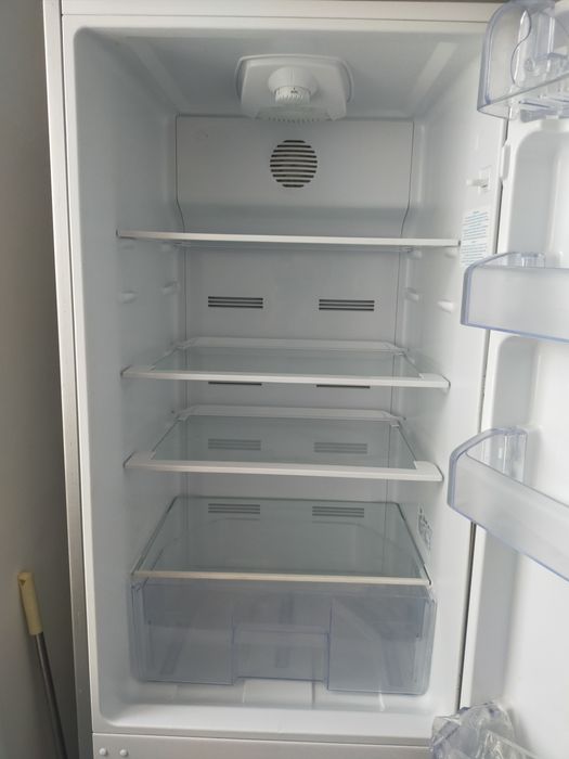 Холодильник Beko б/у с паспортом