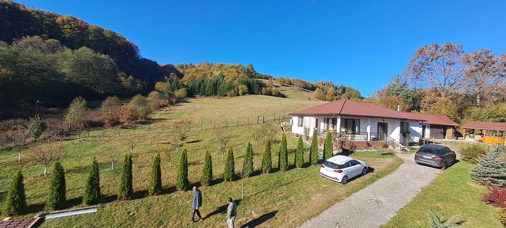 De vanzare casa cu 2,7 ha teren intravilan in Sovata
