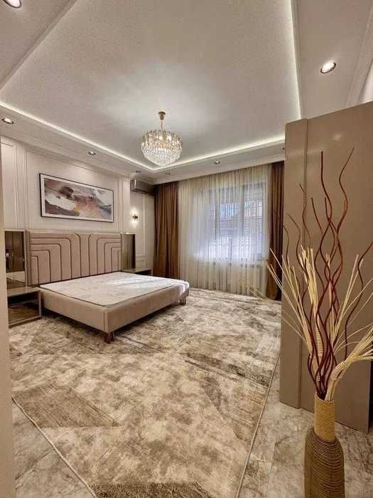 Сдам Евродом 2-соток на метро Ханабад