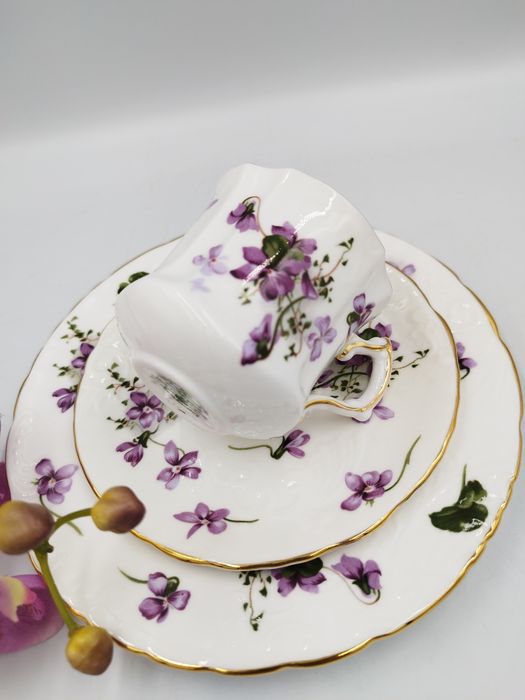 Hammersley SPODE , английски костен сет за кафе 
Victorian Violets