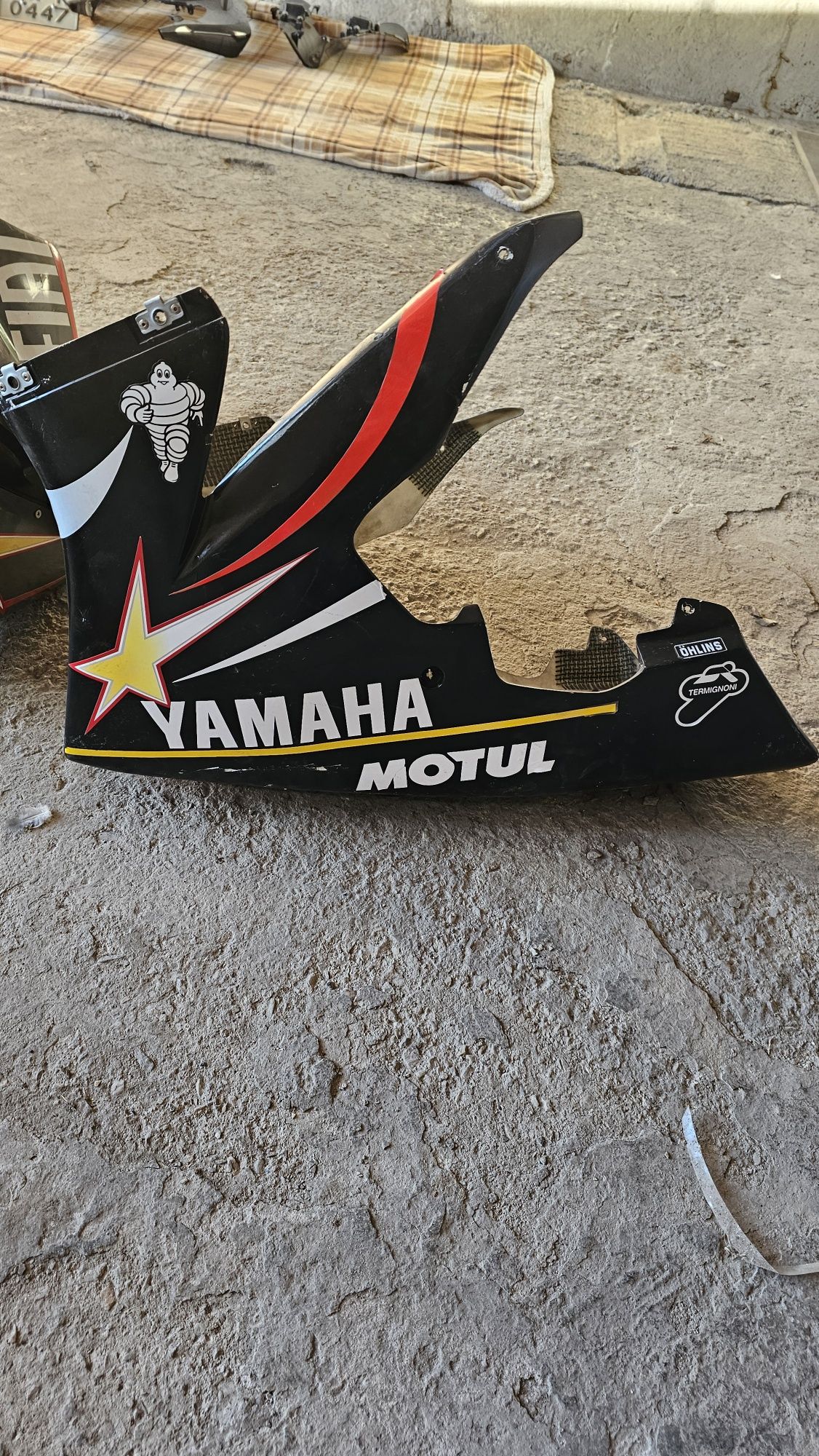 Рейтингови спойлери Yamaha R1
