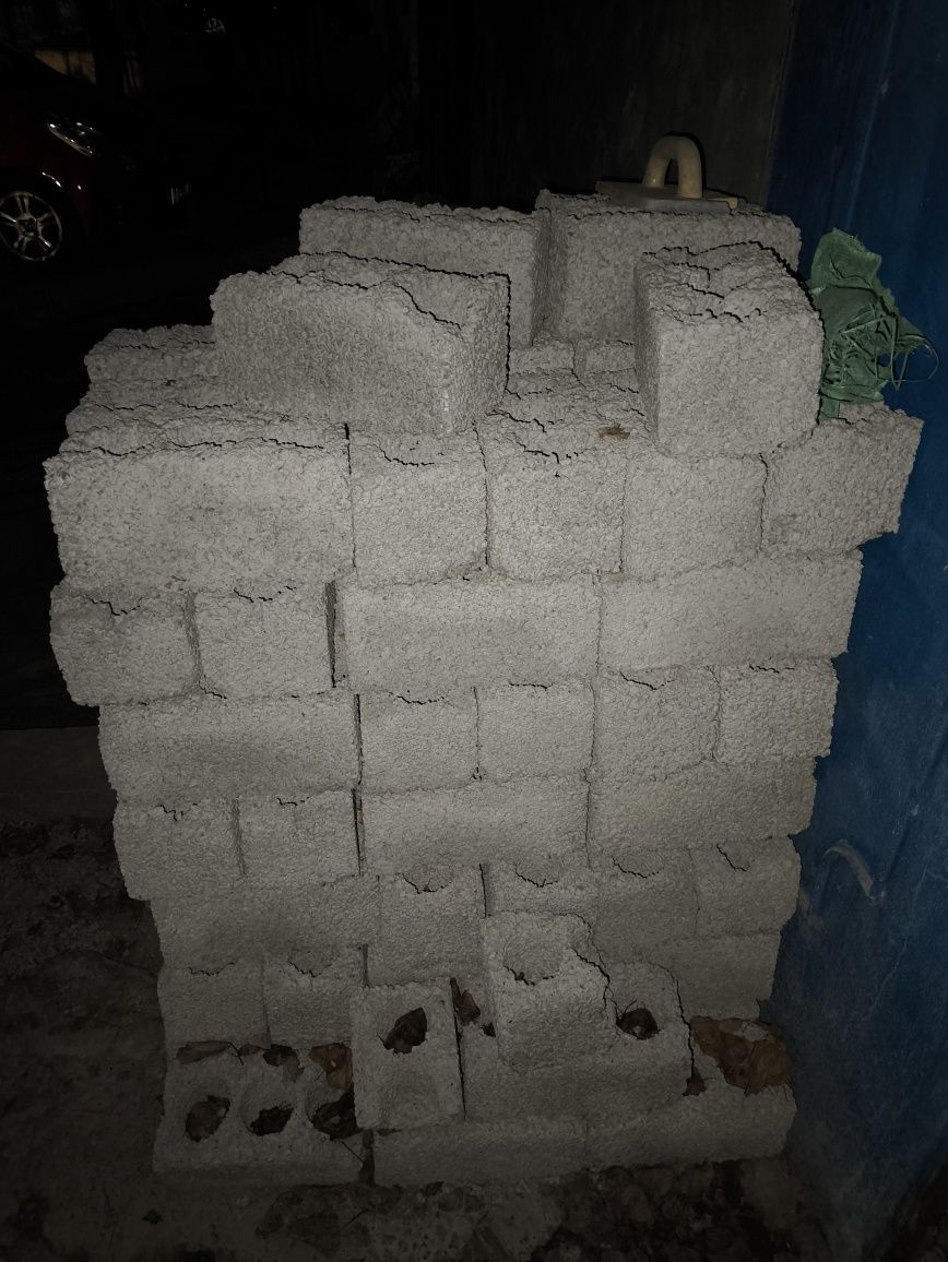 Продам шлакоблоки.