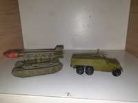 Vehicule militare rusești de jucărie din metal