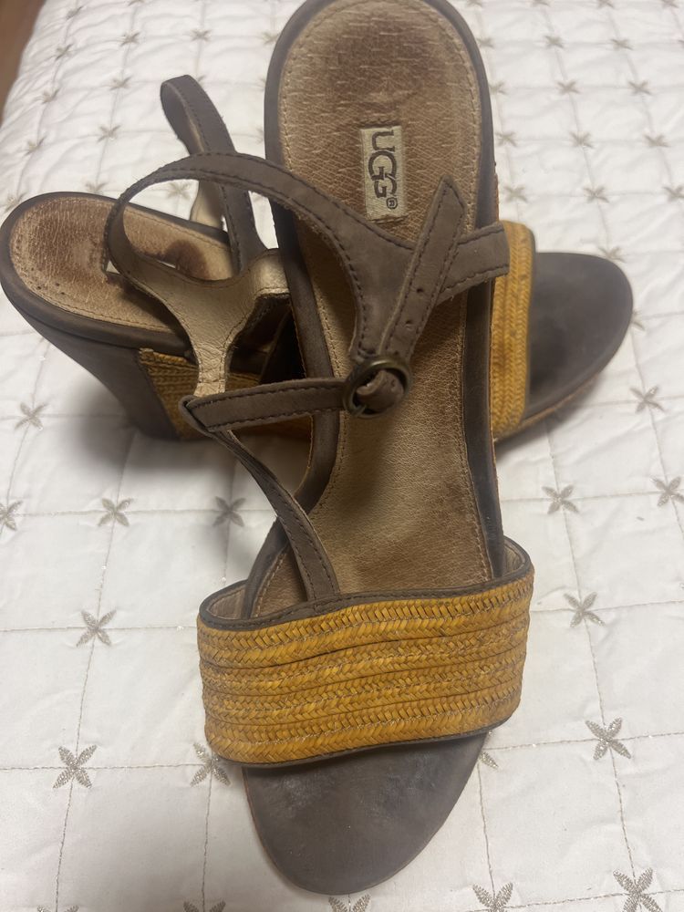 Дамски сандали UGG