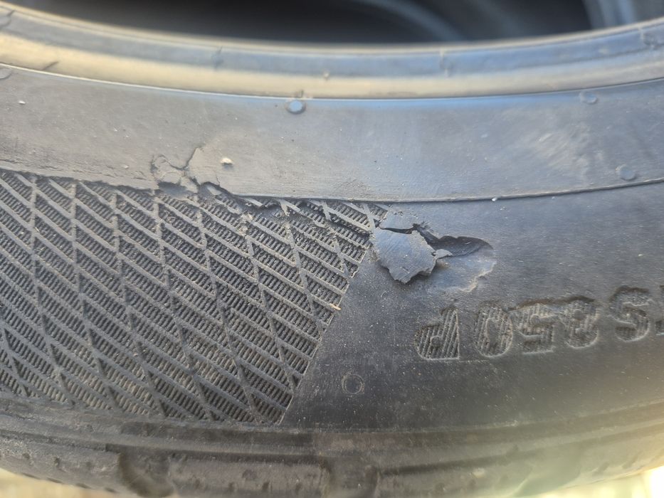 2 anvelope iarnă 245/45 R19