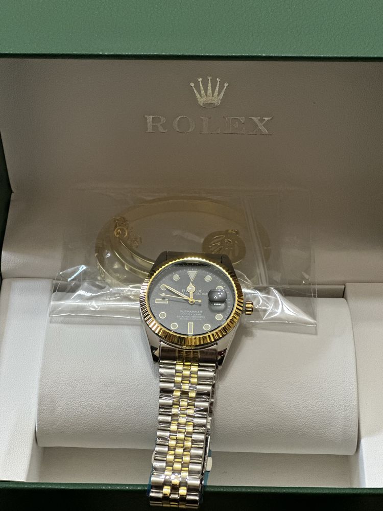 Rolex,vand urgent setul cu tot cu accesorii