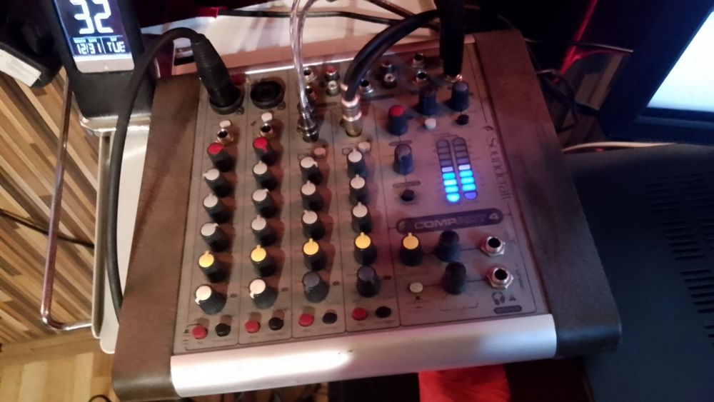 Mixer audio Soundcraft comp 4
