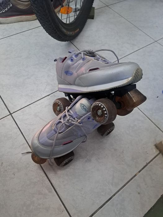 role cu 4 roti nemtesti nr 40