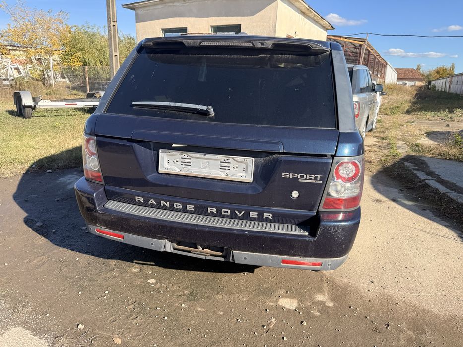 Range Rover Sport an 2011 cu motor defect ,acte Italia,inmatriculabil