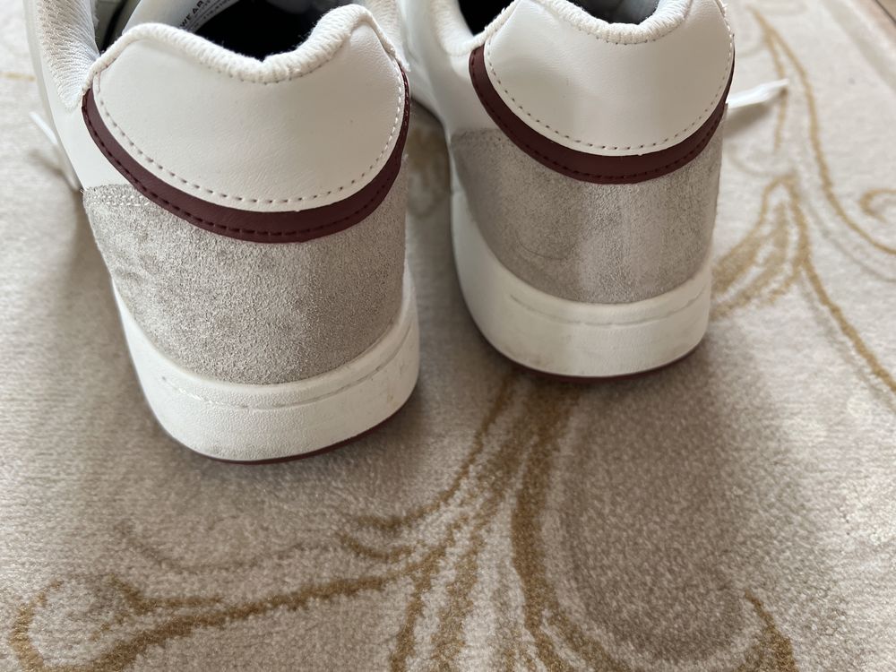 Маратонки Skechers KOOPA