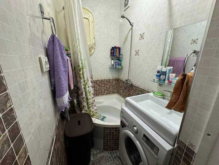 СРОЧНО !! Продается квартира в Яшнабаде 3/3/5 ( 78 кв/м ) Тузел 3