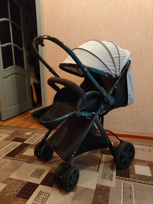 Продам детскую коляску