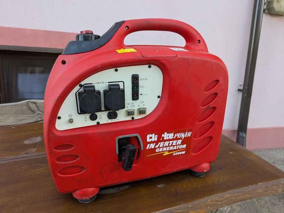 Generator Inverter Clarke IG2200 Invertor. Nu produce curent.