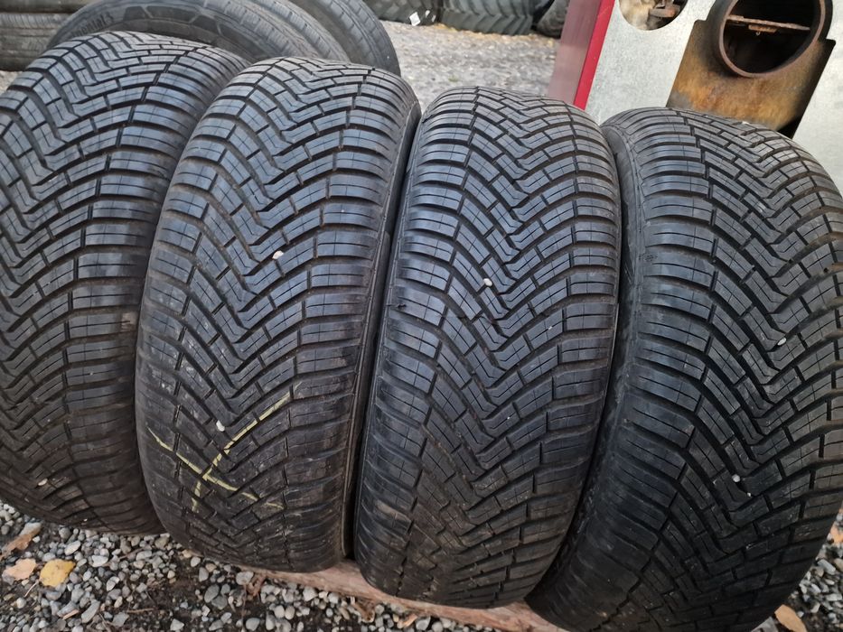Anvelope 215/55R17 marca Continental, DOT 2024,All Season, noi