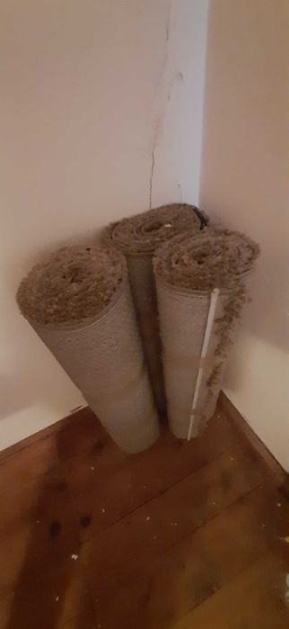 Vand covoare si carpete, second hand, stare buna
