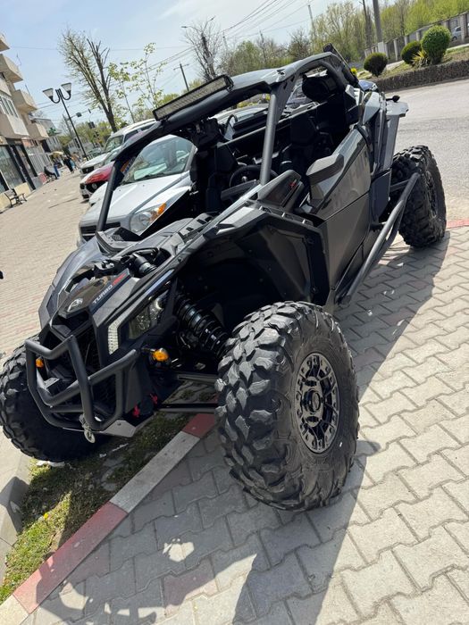 Can-Am Maverick X3 XRS Turbo RR