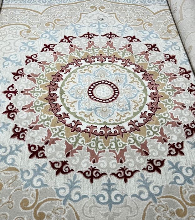 Продам ковер качественый