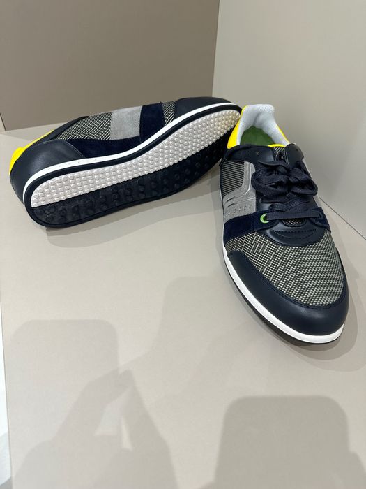 Boss sneakers чисто нови