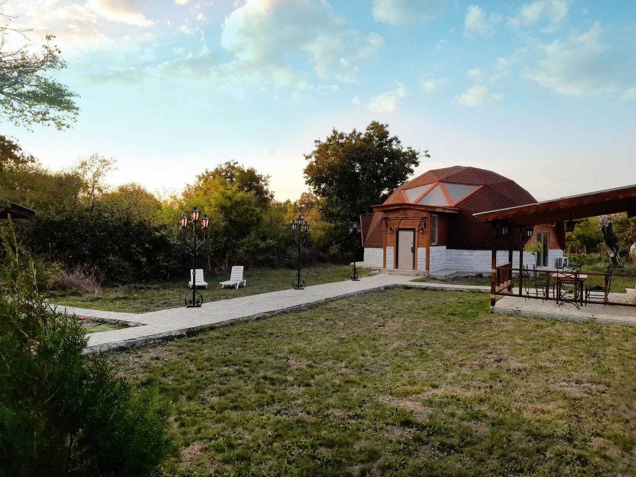 Продава се Къща в с. Ливада, Област Бургас - 158 кв.м за 1181 €/кв.м - Снимка #2
