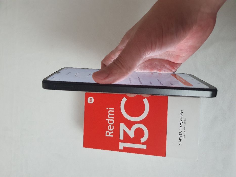 Srochna Prodam Sotiladi Xiaomi Redmi 13C 8+8/256Gb 4G Original