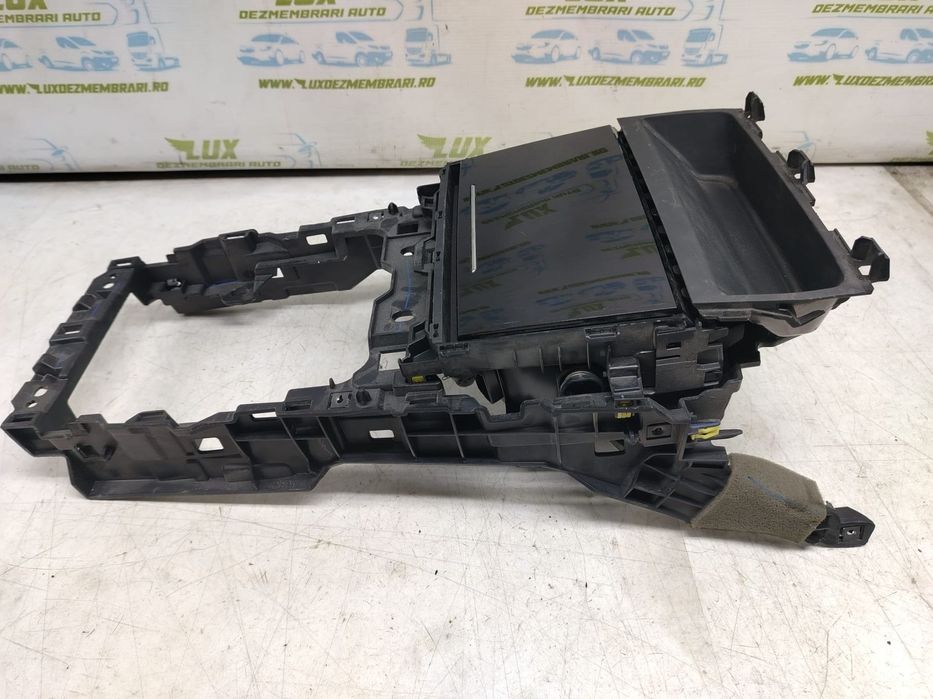 Ornament consola centrala dfr7-g0396 dgh9-64426 Mazda CX-30 1 DM [201