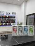iPhone 15 - 128 Gb - NOU - Sigilat - 2 Ani Garantie !