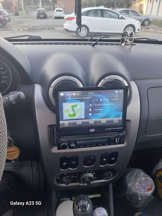 Vând Dacia Sandero  starea  perfecta