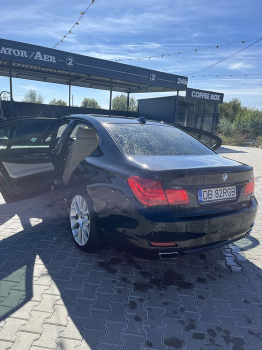 BMW SERIA 7 3.0d xdrive