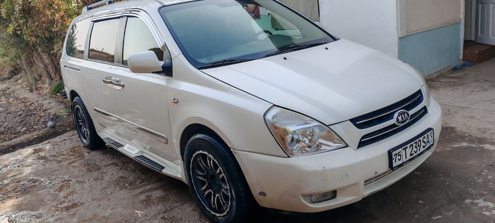 Kia karnival limusin