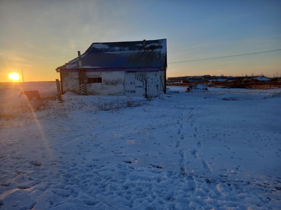 Продам или меняю дом на квартиру в г Астане