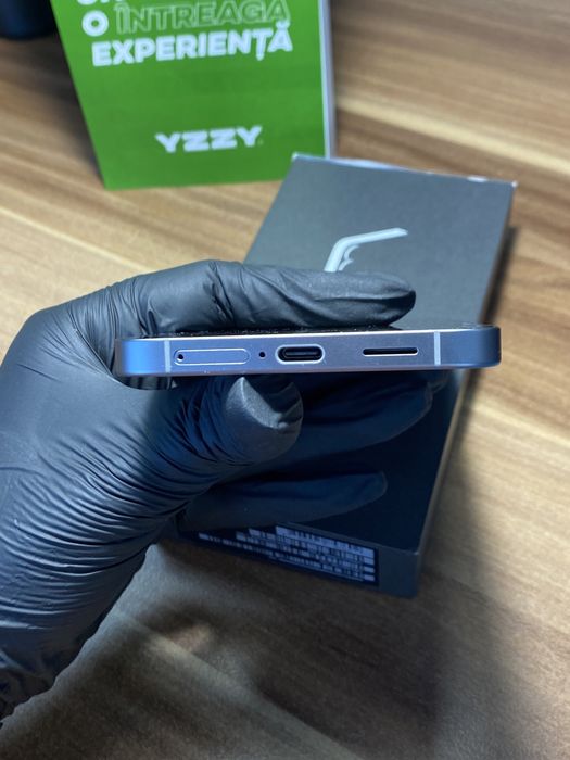 Samsung Galaxy S25 Plus Duos / Garanție 24 luni /512 Gb /Nou Desigilat