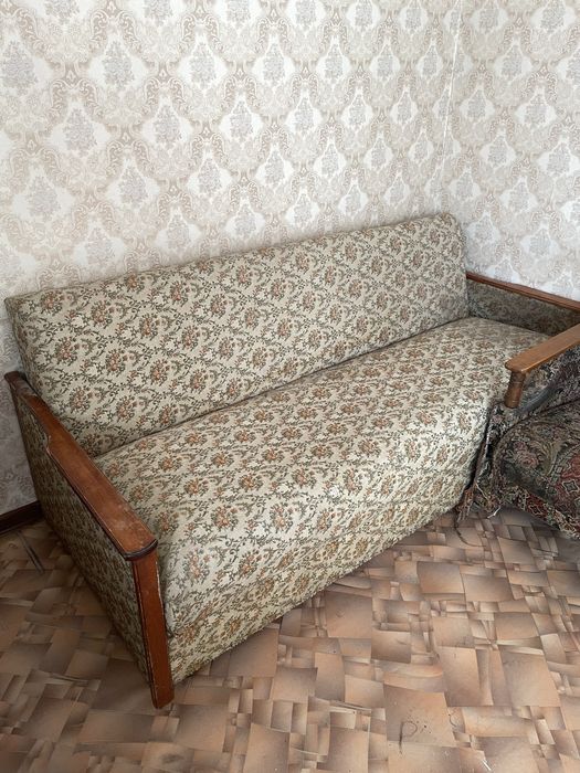 Диван и 2 кресла