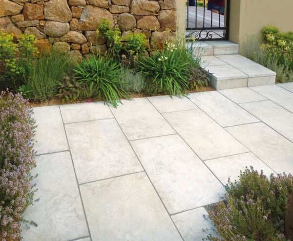 Mortar de rosturi permeabil, anti burieni