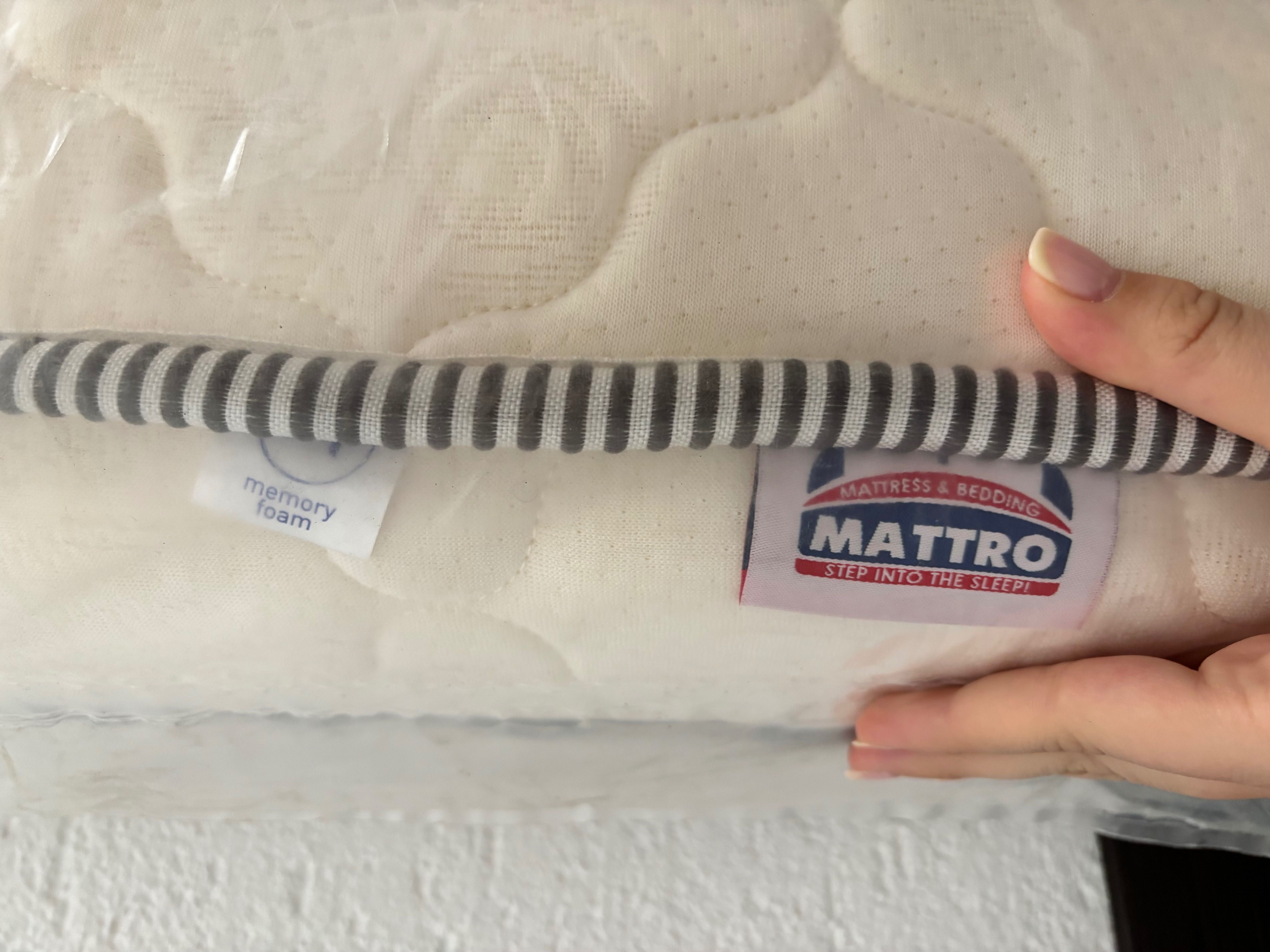 Матрак с мемори пяна Mattro