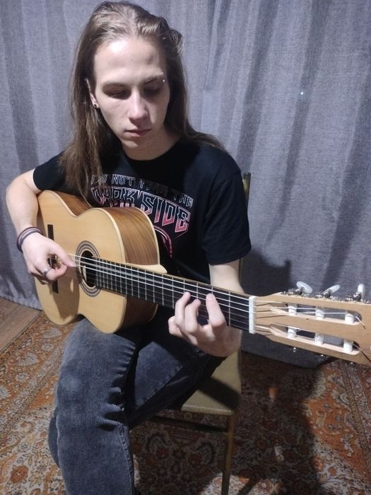 Уроки классической гитары