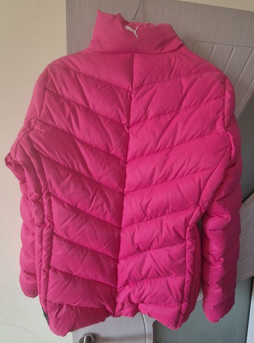 Дамско яке Puma.