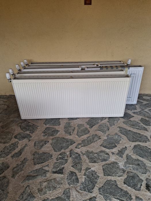 Vând calorifere din tablă