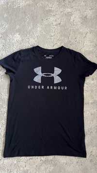 Vând tricou under armour