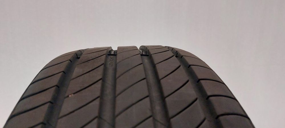 205 55 17 michelin vara