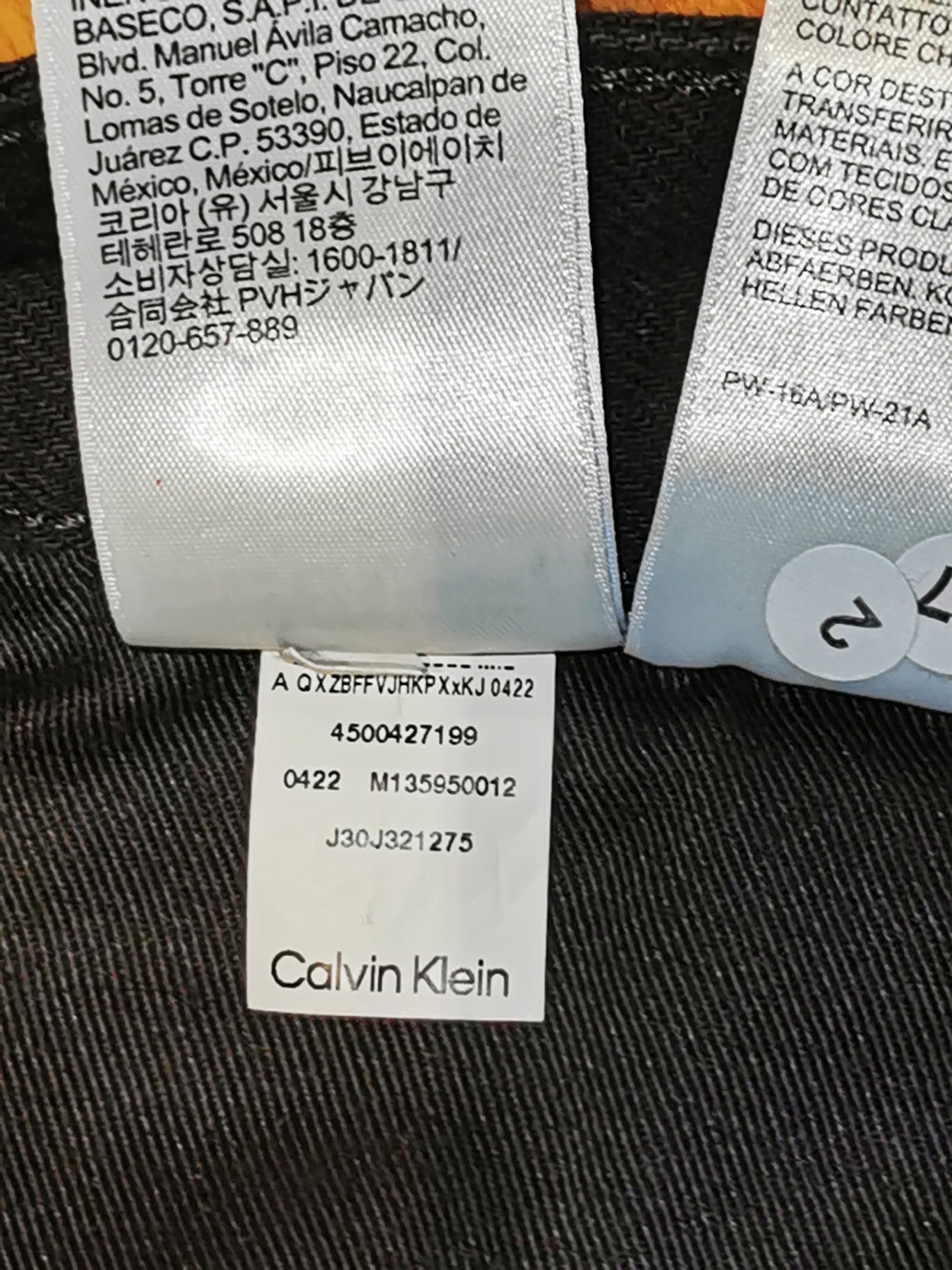 Calvin Klein Jeans, bumbac, mar 42-44 (118 cm.talie),noi (cu eticheta)