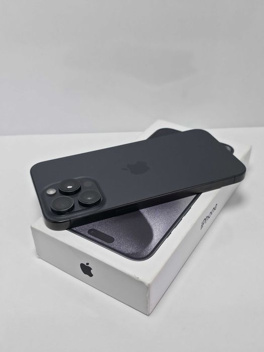 iPhone 15 Pro Max 256GB Titanium Black