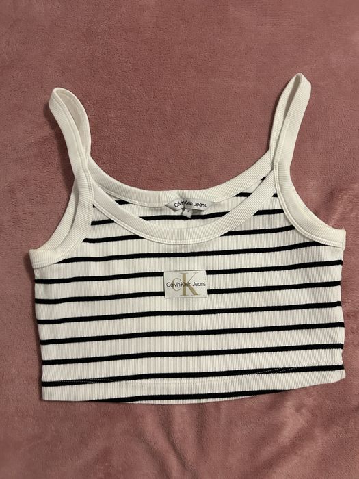 Топове, тениски - CK, Zara