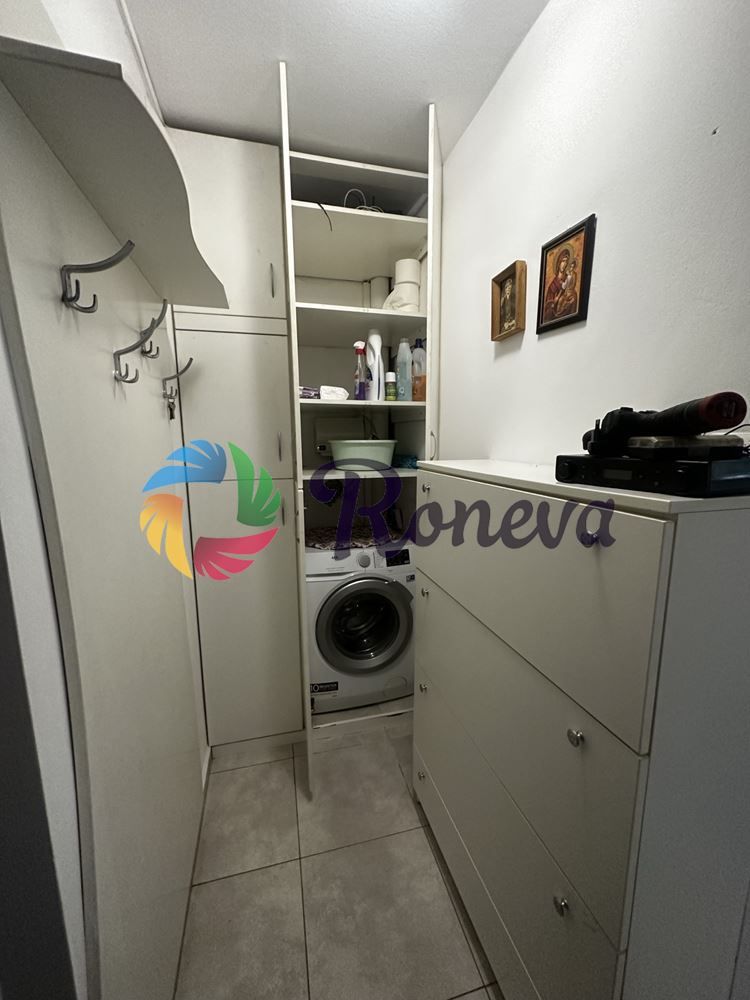 Продава се Тристаен апартамент в Варна, Младост 1 - 67 кв.м за 1933 €/кв.м - Снимка #12