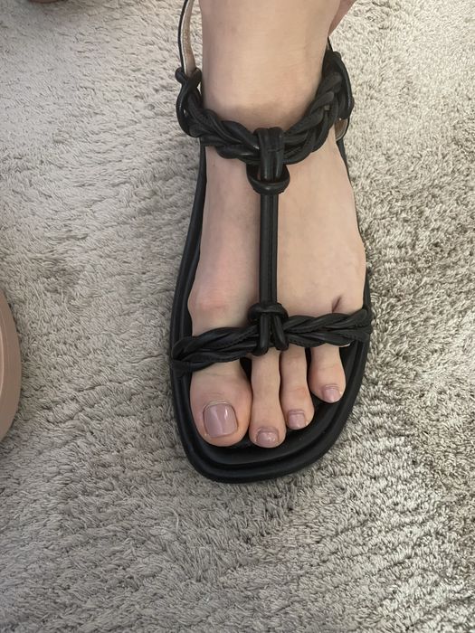 Сандали едтествена кожа Stuart Weitzman