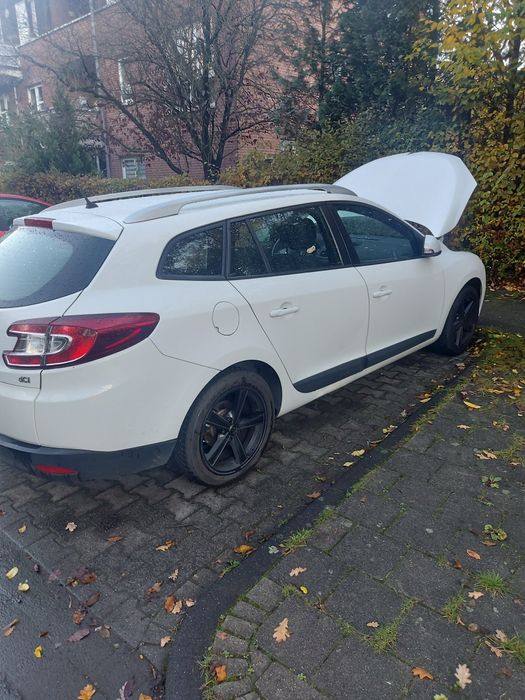 Vând Renault megane 2012