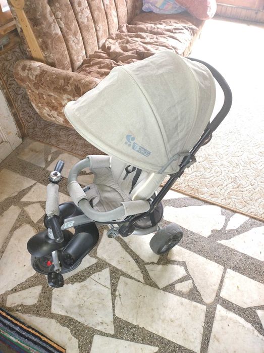 Триколка с педали и сенник